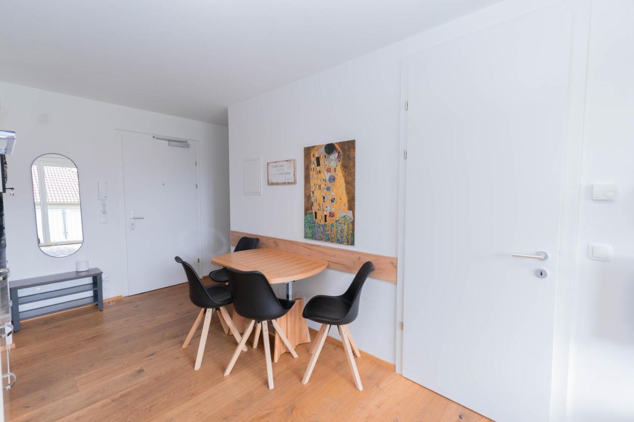 Modern Apartment With Private Balcony Near City Center 维也纳 外观 照片